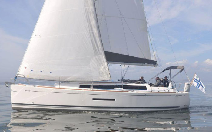 Dufour 380